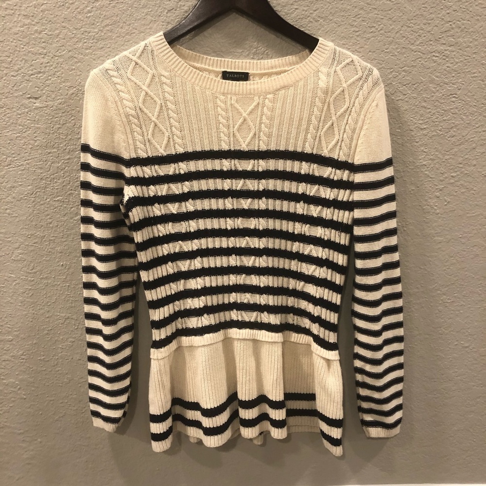 TALBOTS knit sweater cream & navy colored
